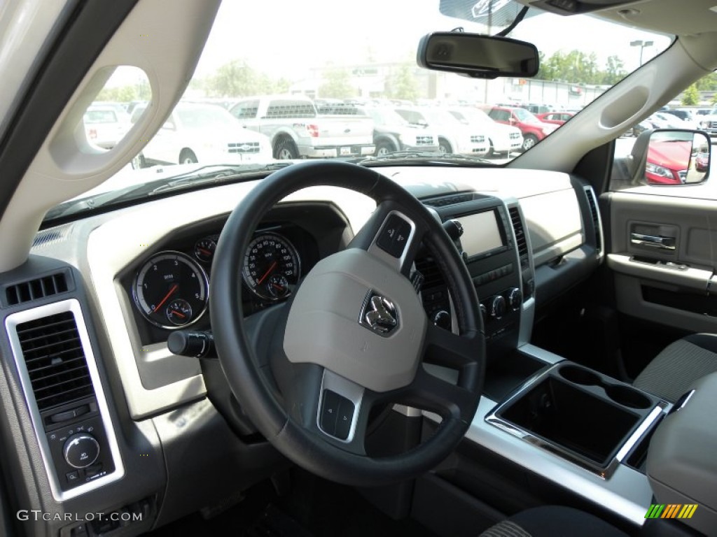 2010 Ram 2500 Big Horn Edition Crew Cab 4x4 - Bright Silver Metallic / Dark Slate/Medium Graystone photo #4