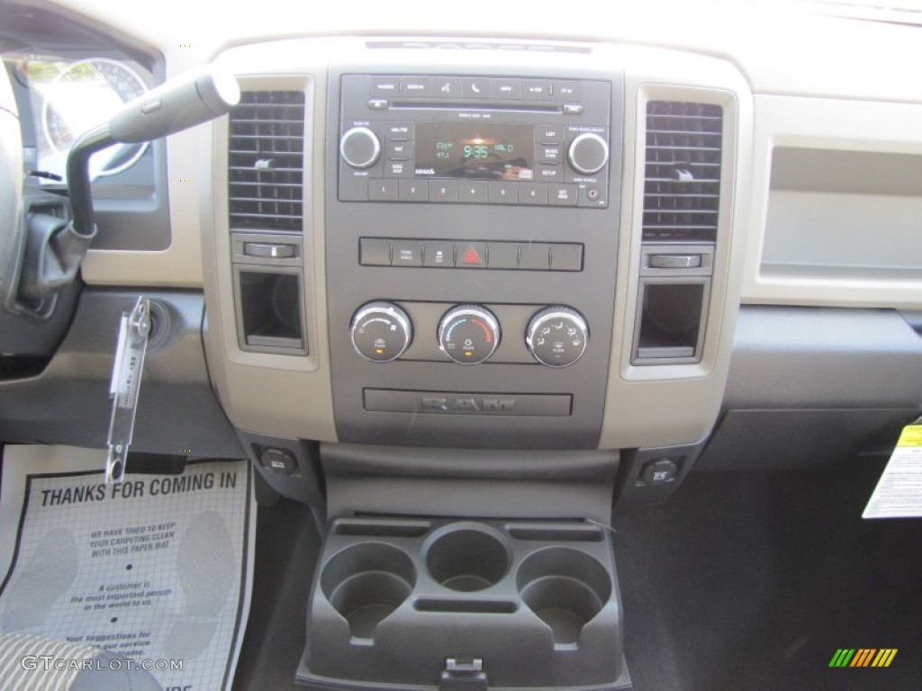 2011 Ram 1500 ST Quad Cab - White Gold / Dark Slate Gray/Medium Graystone photo #10