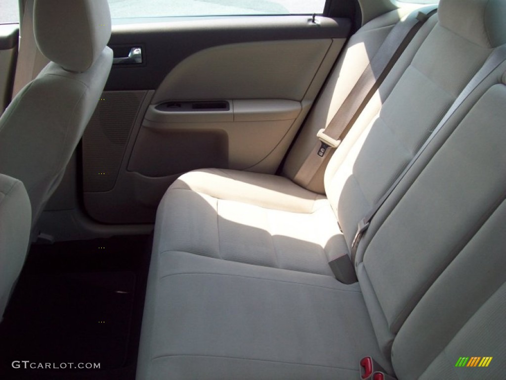 2009 Taurus SE - Sangria Red Metallic / Medium Light Stone photo #9