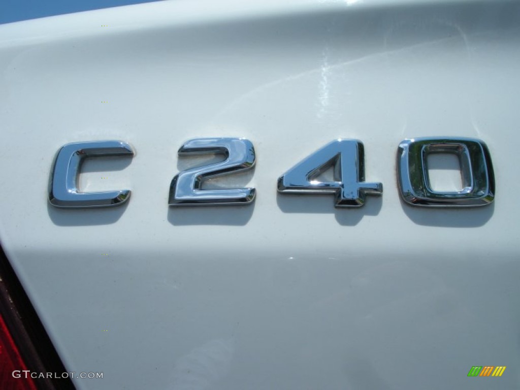 2003 Mercedes-Benz C 240 Sedan Marks and Logos Photos