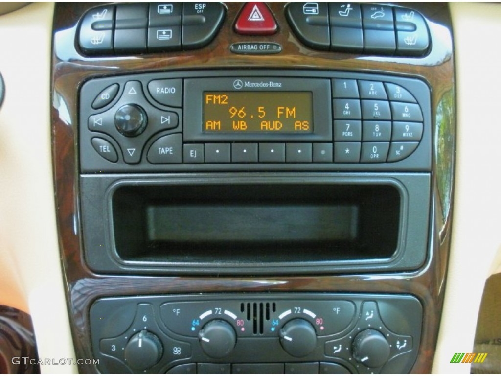 2003 Mercedes-Benz C 240 Sedan Controls Photos