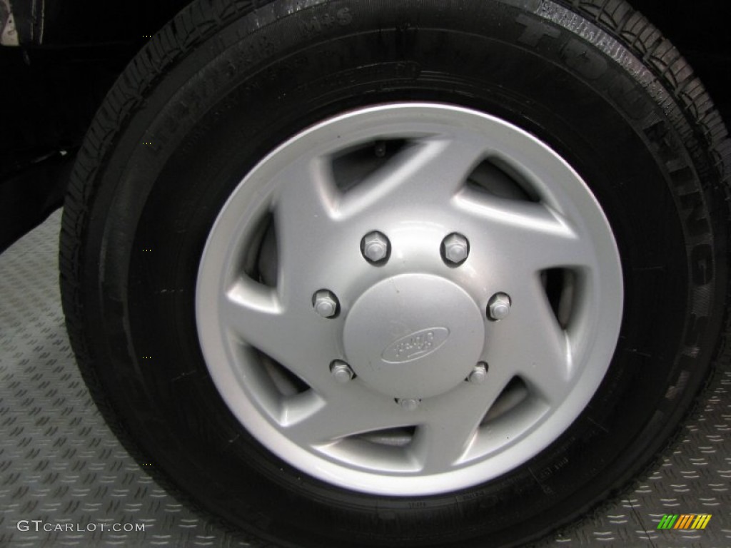 2001 Ford E Series Van E250 Cargo Wheel Photo #50745423