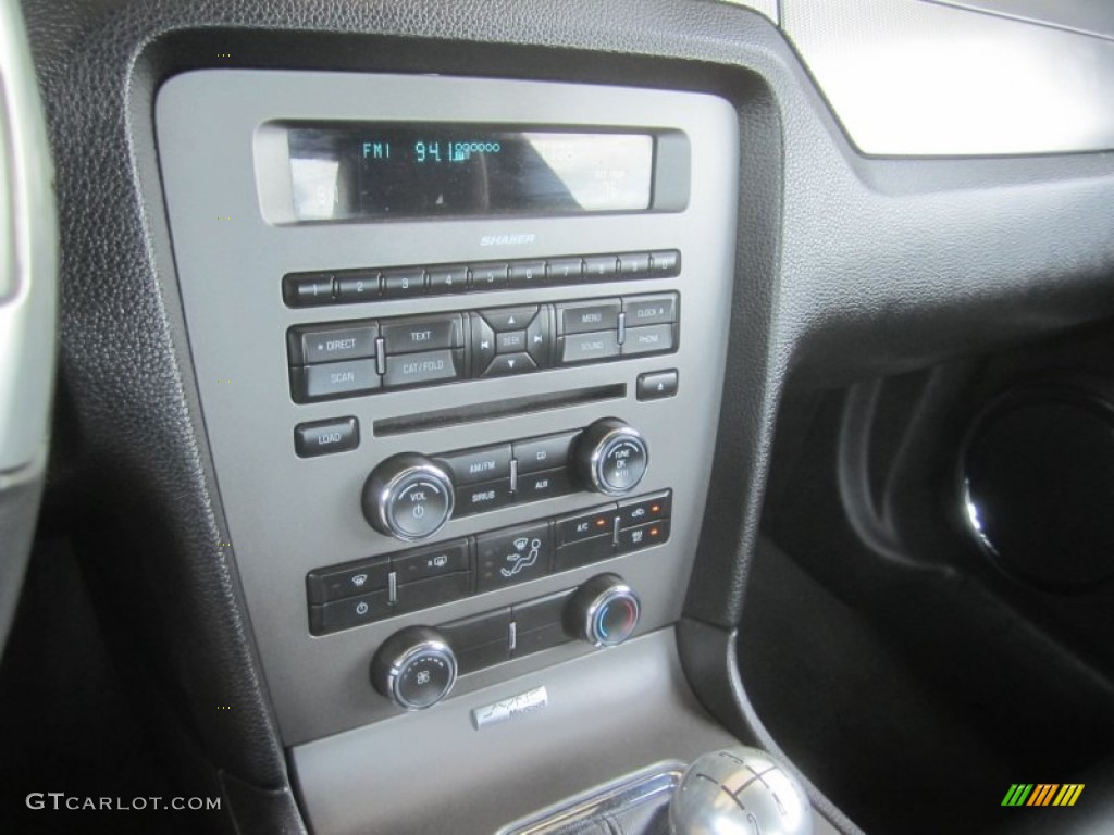 2010 Ford Mustang GT Premium Coupe Controls Photo #50746740