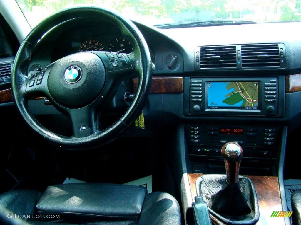 2002 BMW 5 Series 525i Wagon Black Dashboard Photo #50748201