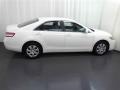 Super White - Camry  Photo No. 16