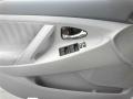 Super White - Camry LE Photo No. 11