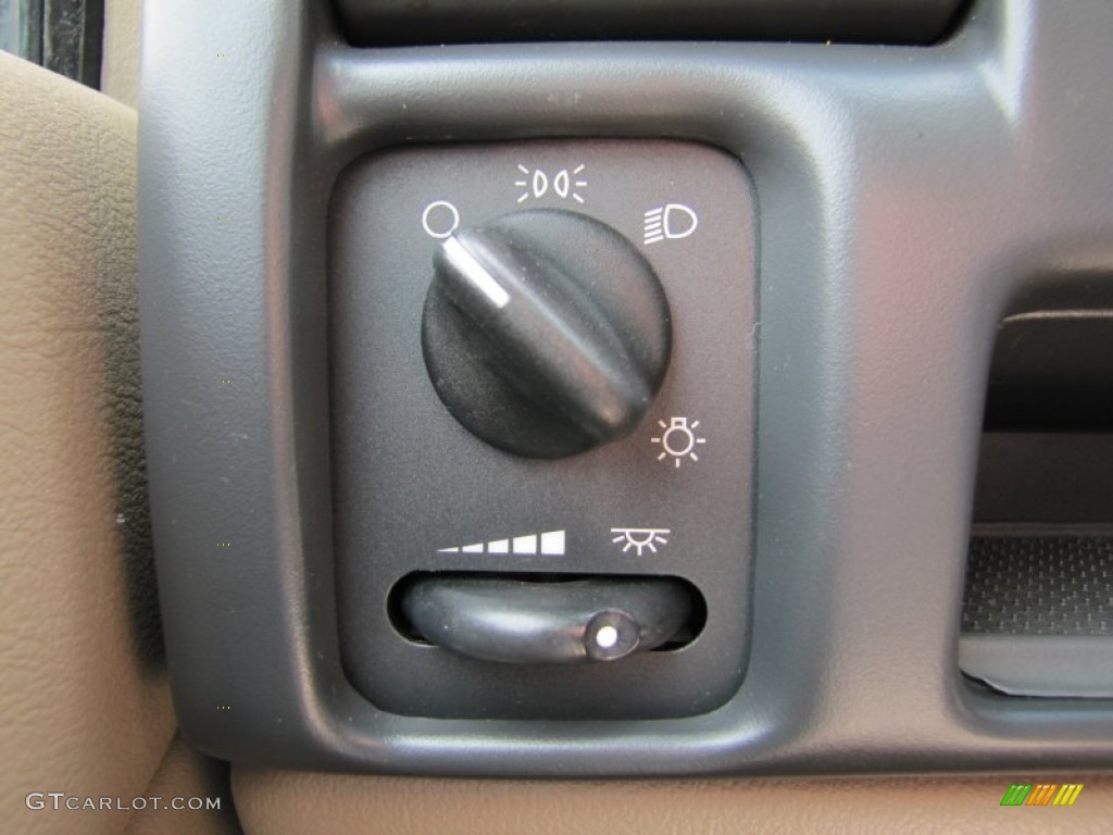 1999 Oldsmobile Silhouette Premier Controls Photo #50749926