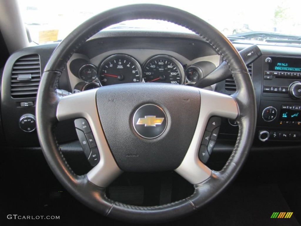 2007 Chevrolet Silverado 1500 LT Crew Cab 4x4 Ebony Black Steering Wheel Photo #50750811