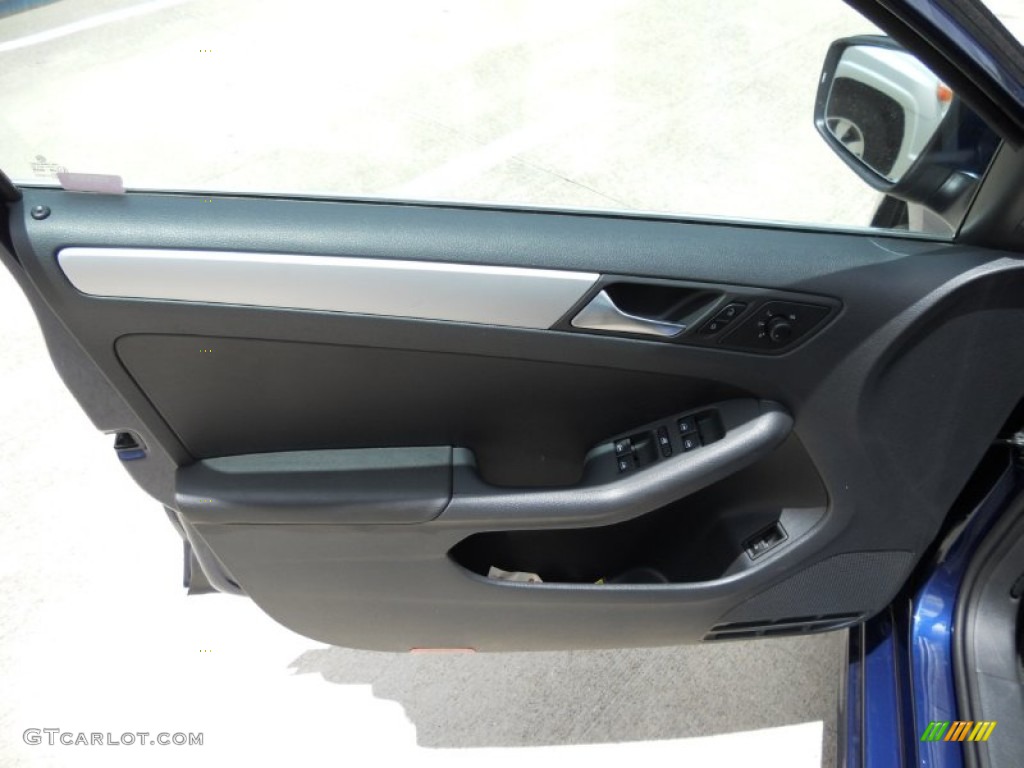 2011 Volkswagen Jetta SEL Sedan Titan Black Door Panel Photo #50753364