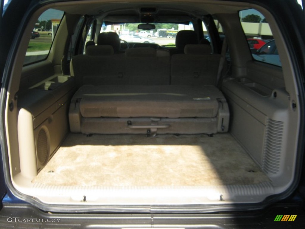 2003 Suburban 1500 LT 4x4 - Indigo Blue Metallic / Tan/Neutral photo #20