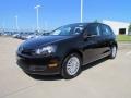 Black - Golf 4 Door Photo No. 1