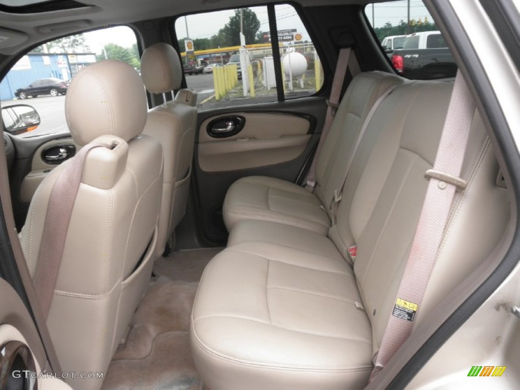 Cashmere Interior 2005 Buick Rainier CXL AWD Photo #50759019