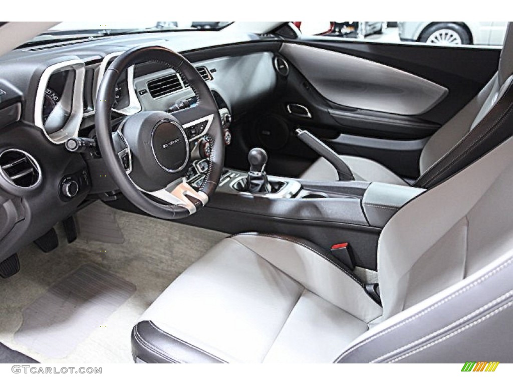 Gray Interior 2010 Chevrolet Camaro SS/RS Coupe Photo #50759031
