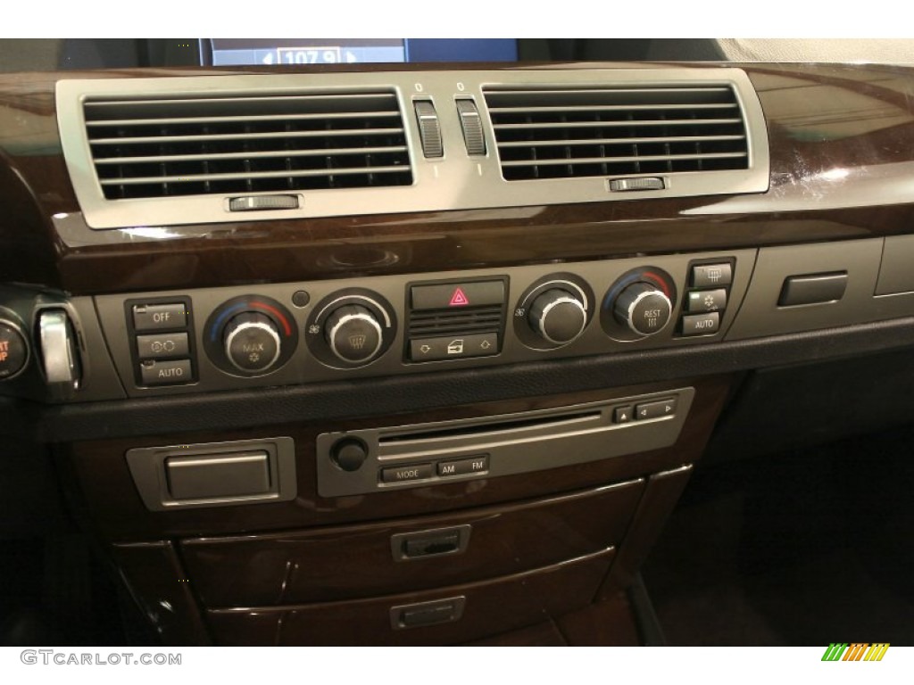 2008 BMW 7 Series 750Li Sedan Controls Photo #50759124