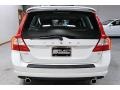 Ice White - V70 3.2 R-Design Photo No. 5