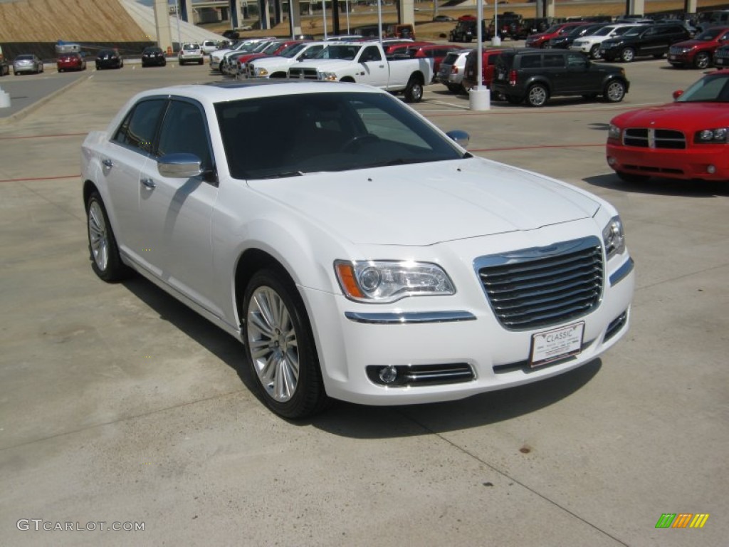 Bright White 2011 Chrysler 300 C Hemi Exterior Photo #50760978