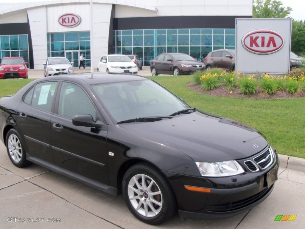 2004 9-3 Linear Sedan - Black / Slate Gray photo #1