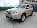 Sandy Beach Metallic - Highlander V6 Photo No. 7