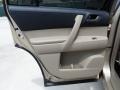 Sandy Beach Metallic - Highlander V6 Photo No. 21