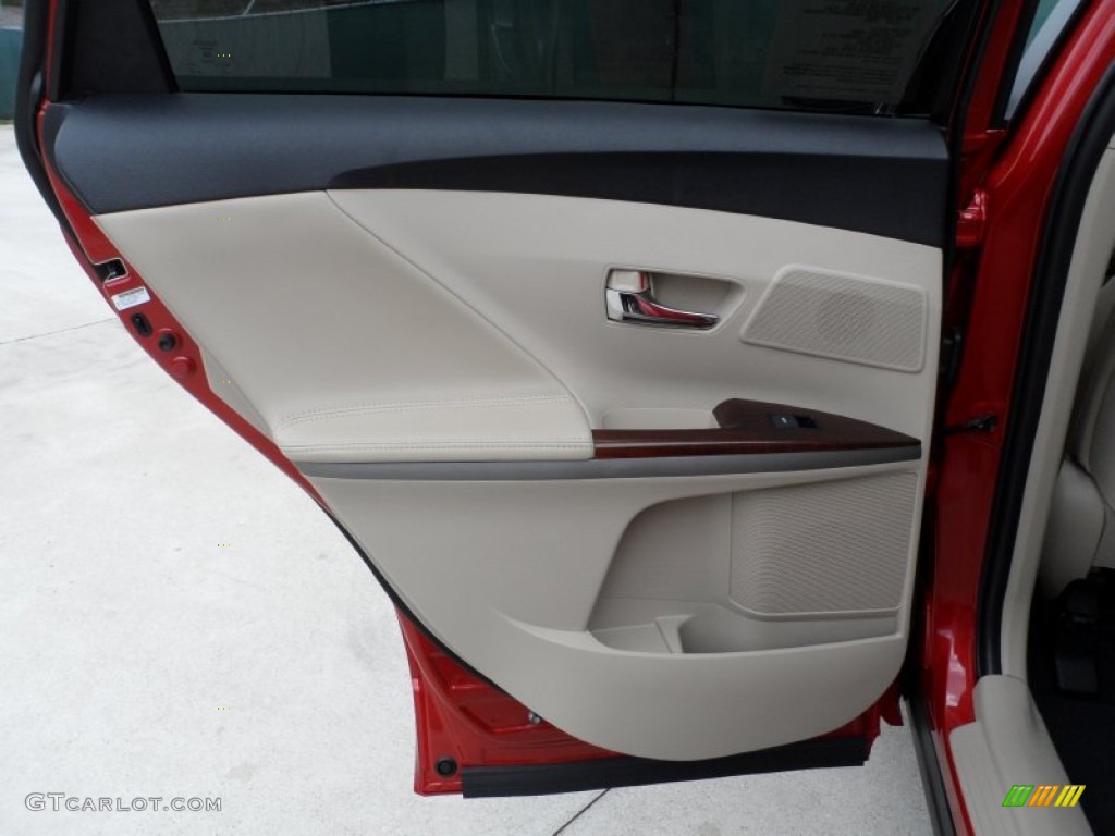 2011 Toyota Venza V6 Ivory Door Panel Photo #50763222