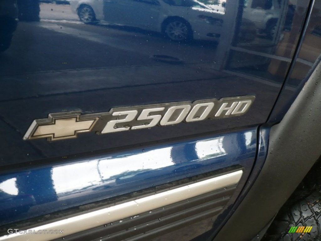 2002 Chevrolet Silverado 2500 LS Extended Cab 4x4 Marks and Logos Photo #50763300