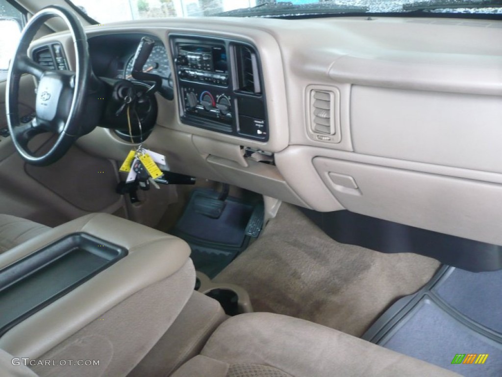 2002 Chevrolet Silverado 2500 LS Extended Cab 4x4 Tan Dashboard Photo #50763333