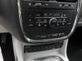 2011 Chrysler Town & Country Limited Controls