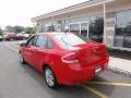 Vermillion Red - Focus SE Sedan Photo No. 5