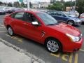 Vermillion Red - Focus SE Sedan Photo No. 10