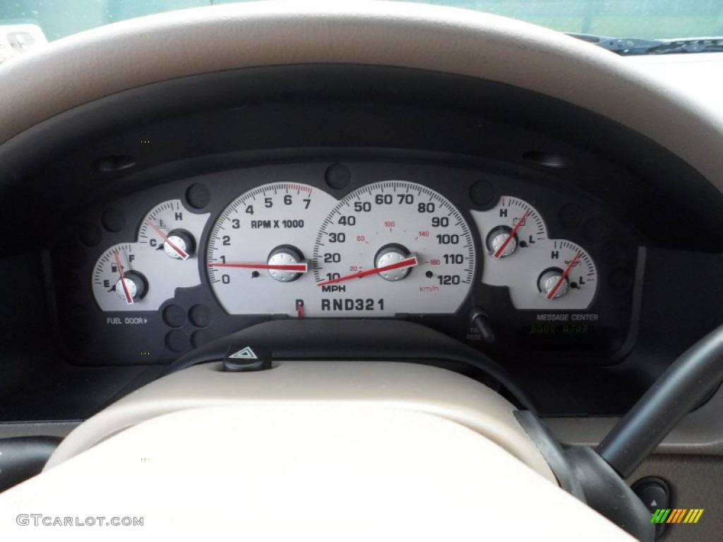 2002 Mercury Mountaineer Standard Mountaineer Model Gauges Photo #50766195