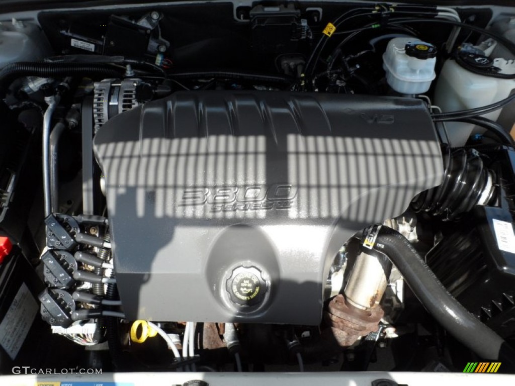 2004 Buick Park Avenue Standard Park Avenue Model 3.8 Liter OHV 12-Valve V6 Engine Photo #50766657