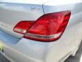 Titanium Metallic - Avalon XLS Photo No. 25