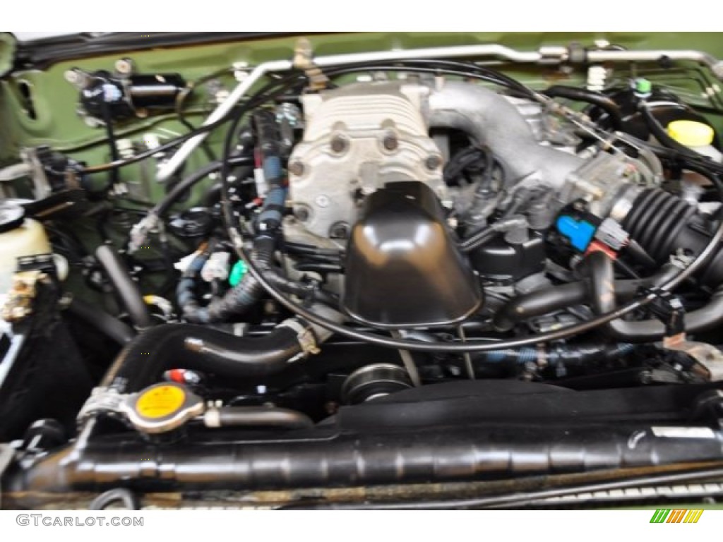 2004 Nissan Xterra SE Supercharged 4x4 3.3 Liter Supercharged SOHC 12-Valve V6 Engine Photo #50771144