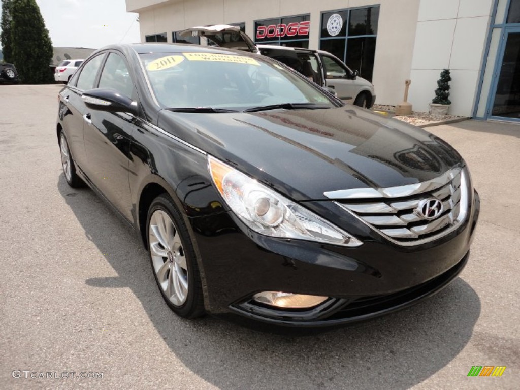 2011 Sonata Limited 2.0T - Midnight Black / Wine photo #2