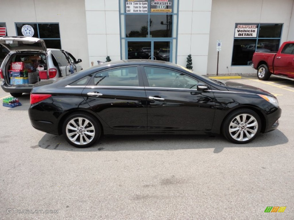 2011 Sonata Limited 2.0T - Midnight Black / Wine photo #9
