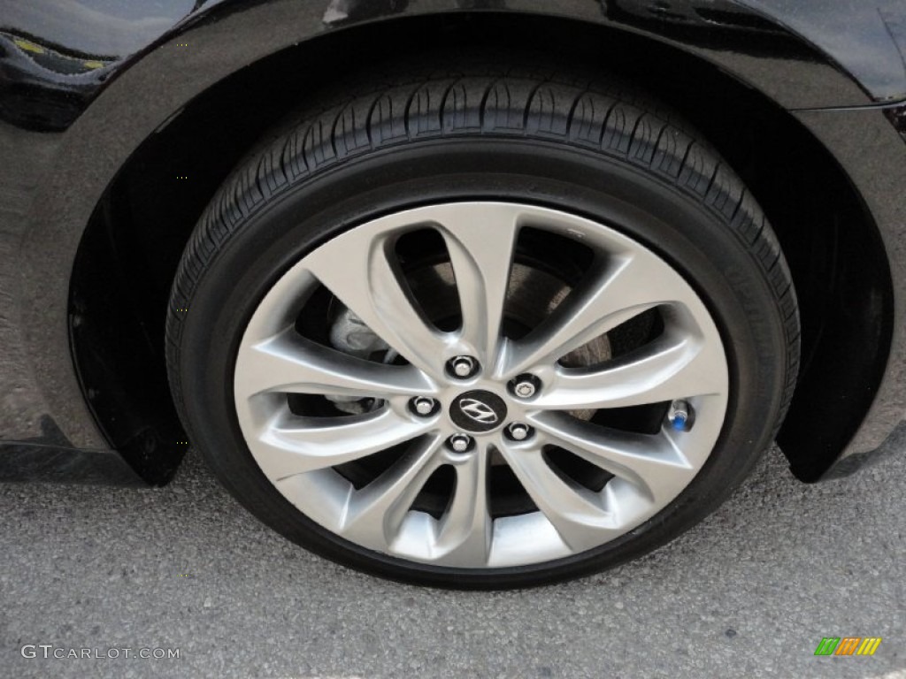 2011 Sonata Limited 2.0T - Midnight Black / Wine photo #10