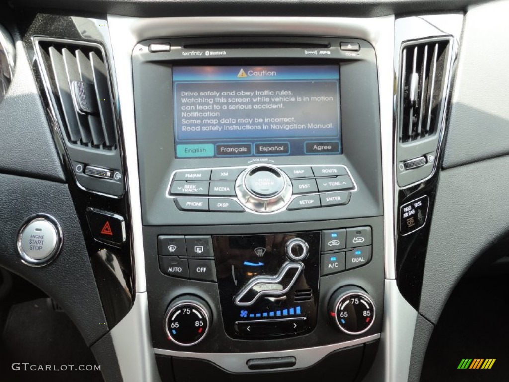 2011 Sonata Limited 2.0T - Midnight Black / Wine photo #18