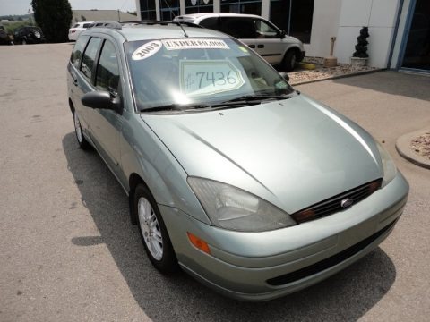 2003 Ford Focus ZTW Wagon Data, Info and Specs