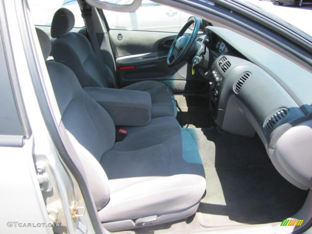 Medium Quartz Interior 2000 Dodge Intrepid Standard Intrepid Model Photo #50773596