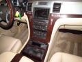White Diamond - Escalade ESV AWD Photo No. 15