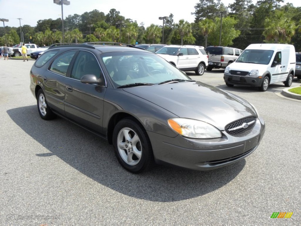 2003 Taurus SE Wagon - Dark Shadow Grey Metallic / Medium Graphite photo #1