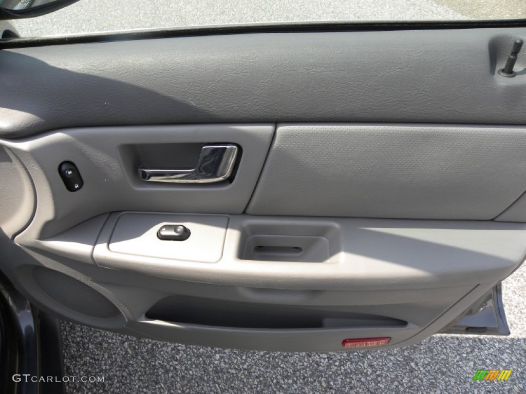 2003 Taurus SE Wagon - Dark Shadow Grey Metallic / Medium Graphite photo #9