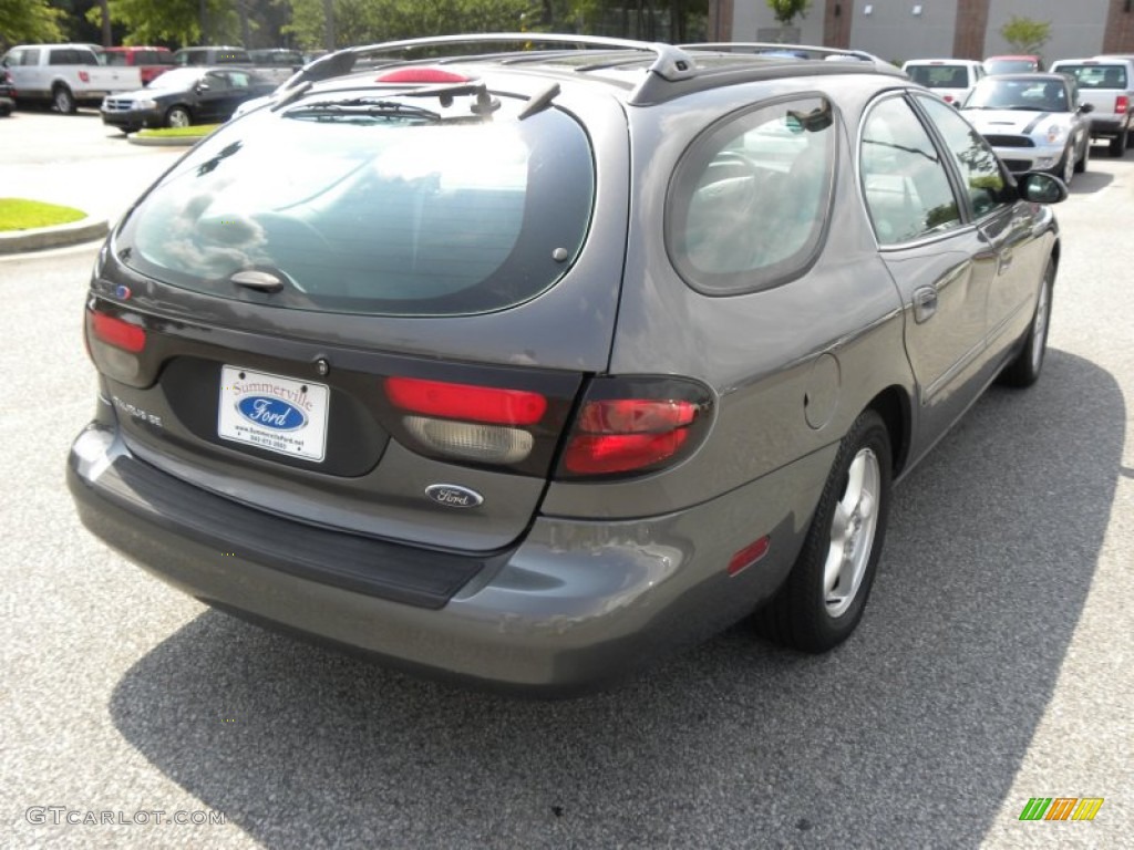 2003 Taurus SE Wagon - Dark Shadow Grey Metallic / Medium Graphite photo #13
