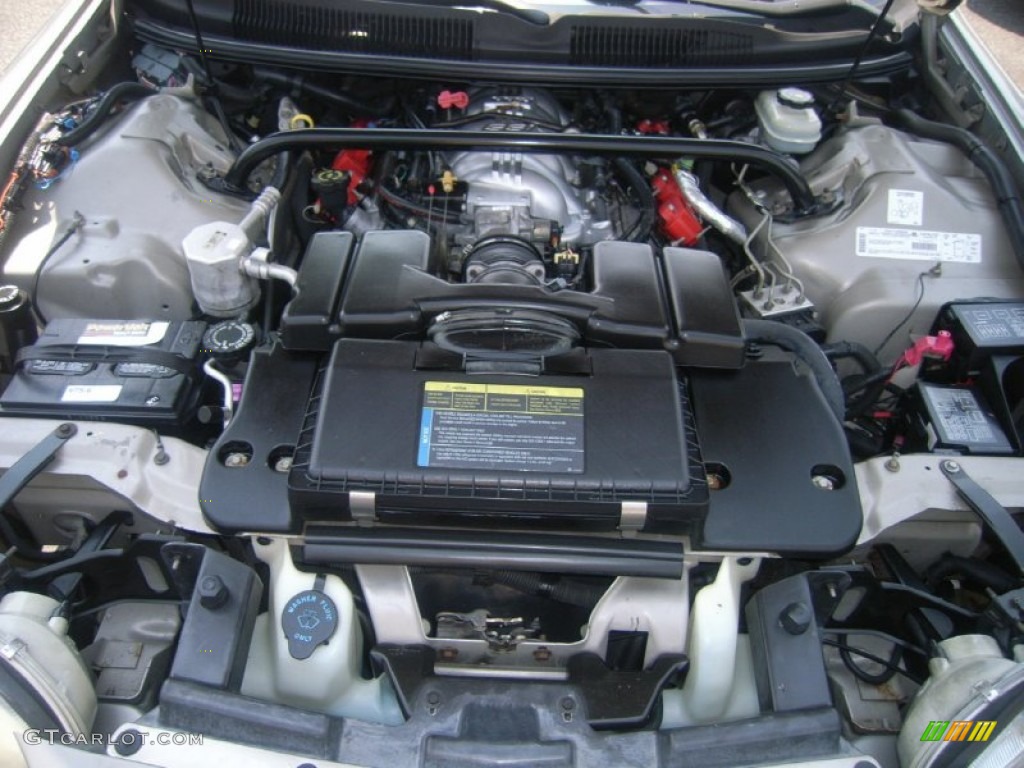 2001 Chevrolet Camaro Z28 Coupe 5.7 Liter OHV 16-Valve LS1 V8 Engine Photo #50777679