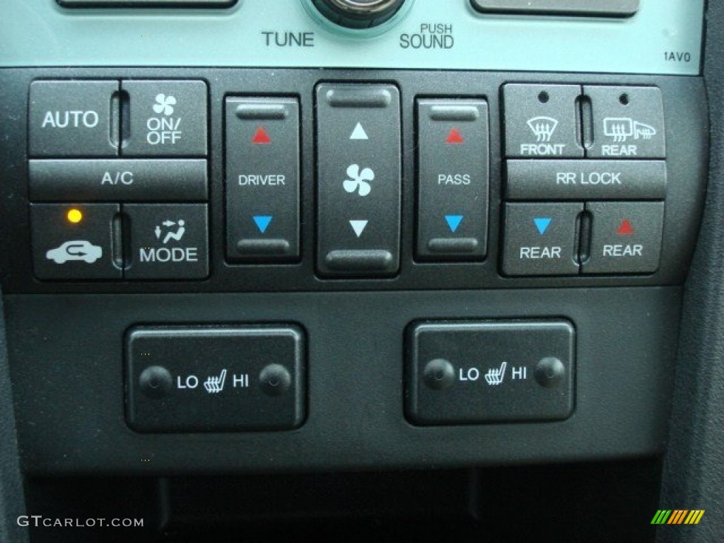 2010 Honda Pilot Touring Controls Photo #50777697