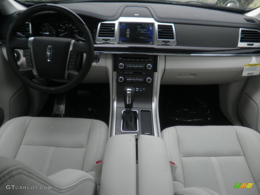 2011 Lincoln MKS EcoBoost AWD Cashmere Dashboard Photo #50779332