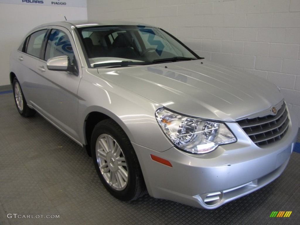 Bright Silver Metallic Chrysler Sebring