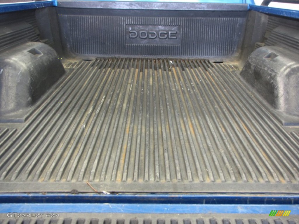 1999 Dodge Dakota Sport Extended Cab 4x4 Trunk Photos