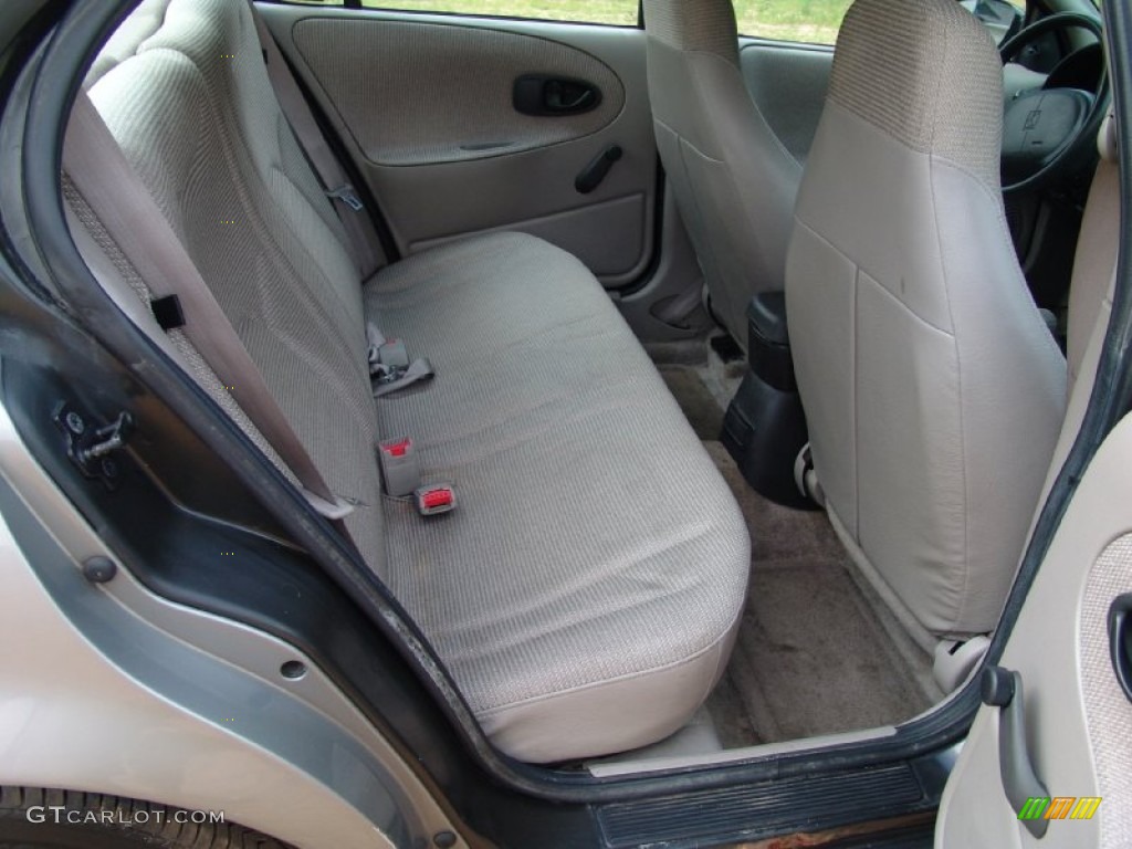 Tan Interior 1997 Saturn S Series SL Sedan Photo #50781951