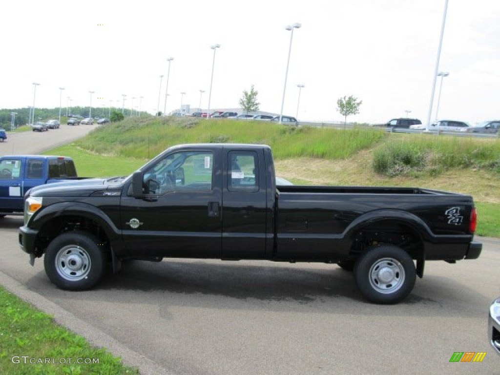 Tuxedo Black 2011 Ford F350 Super Duty XL SuperCab 4x4 Exterior Photo #50783592